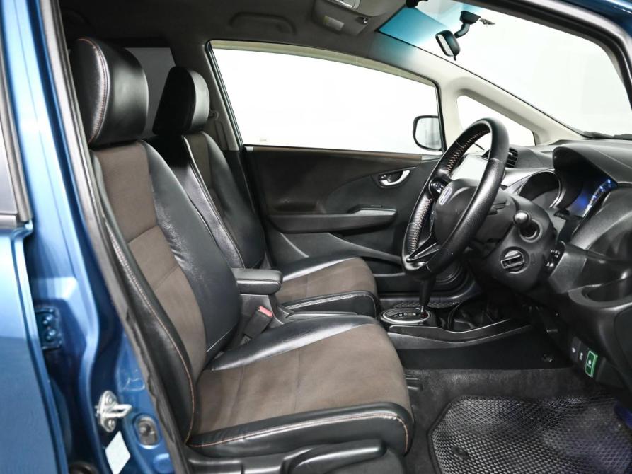 Honda Fit Shuttle I Екатеринбург  - изображение 11