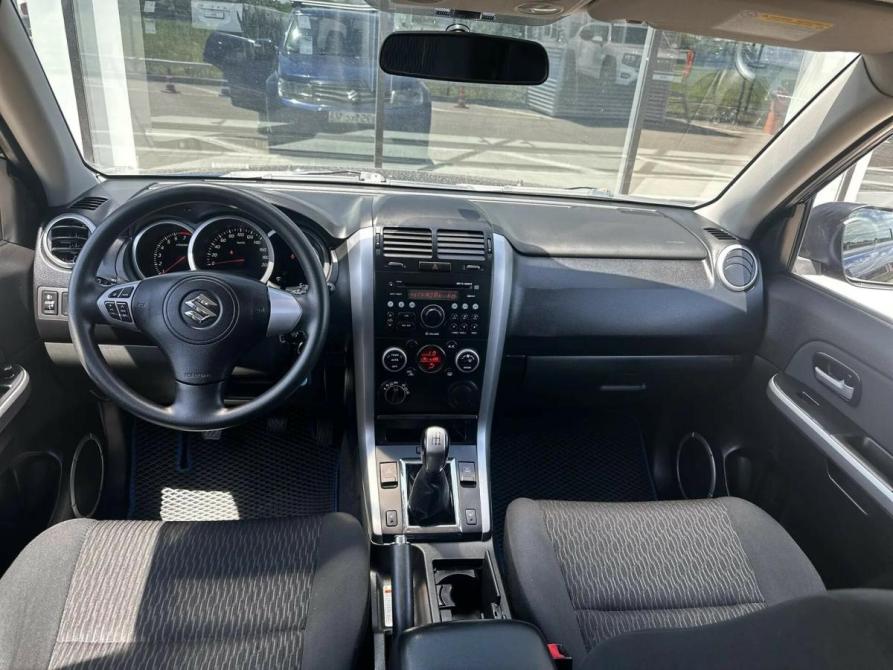 Suzuki Grand Vitara II Рестайлинг 2 Краснодар  - изображение 9