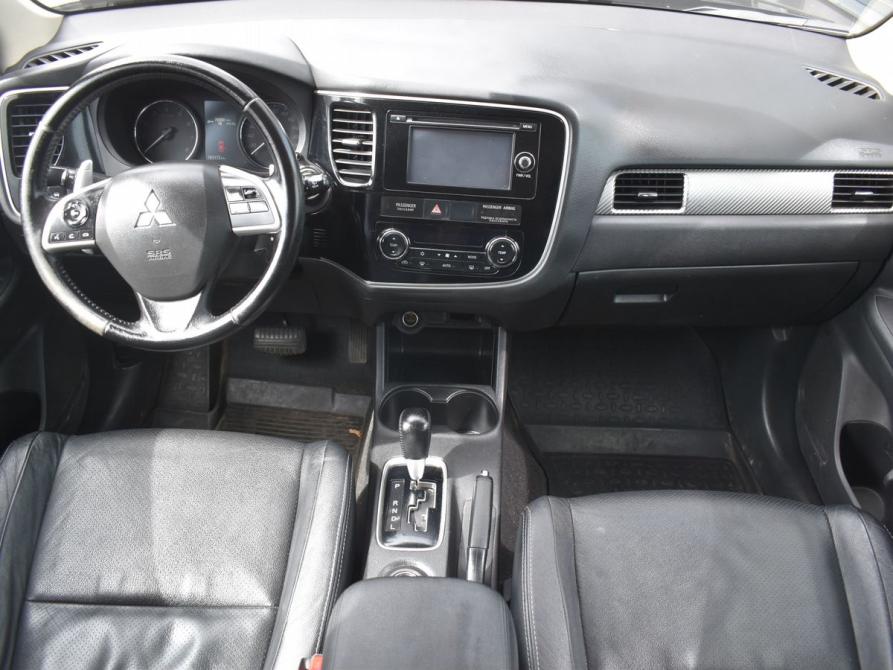 Mitsubishi Outlander III Рестайлинг Архангельск  - изображение 12