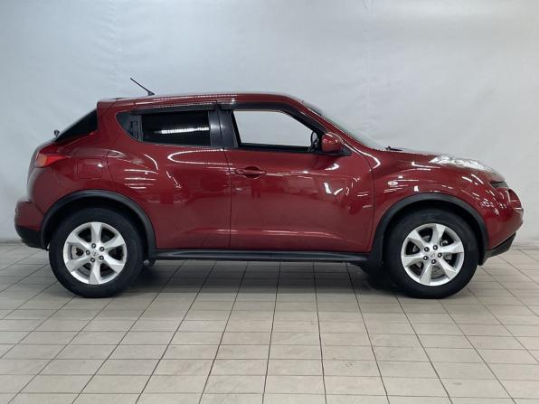 Nissan Juke I с пробегом 2011 года, цена 799 000 рублей, 235726 км, внедорожник, Автокод Объявления