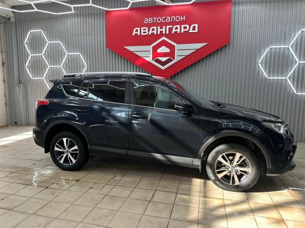 Toyota RAV4 IV (XA40) Рестайлинг с пробегом 2017 года, цена 2 447 000 рублей, 133707 км, внедорожник, Автокод Объявления