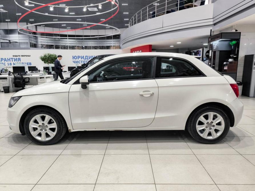 Audi A1 I (8X) Казань  - изображение 10