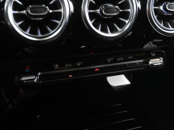 Mercedes-Benz CLA II (C118 X118) с пробегом 2022 года, цена 4 189 000 рублей, 41170 км, седан, Автокод Объявления