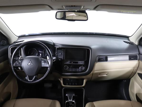 Mitsubishi Outlander III Рестайлинг 3 с пробегом 2019 года, цена 2 249 900 рублей, 166345 км, внедорожник, Автокод Объявления