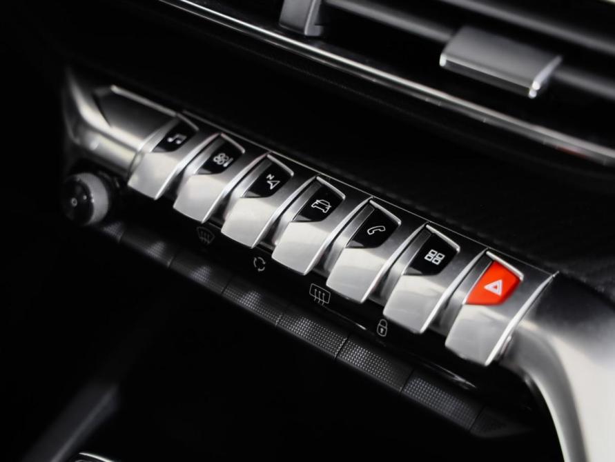 Peugeot 3008 II Санкт-Петербург  - изображение 18