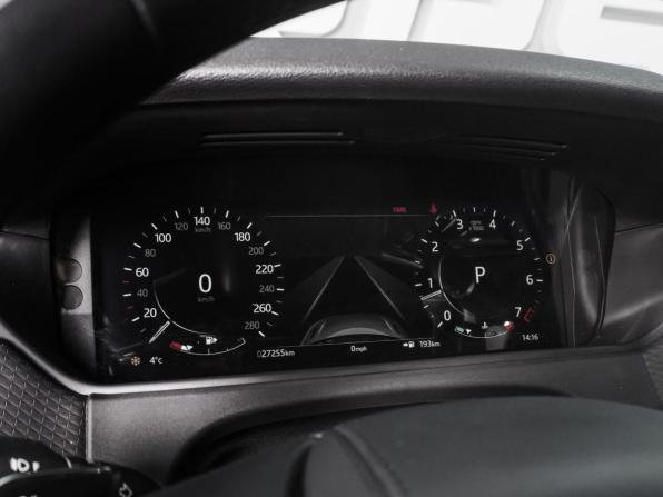 Land Rover Range Rover Velar I с пробегом 2022 года, цена 6 999 000 рублей, 27252 км, внедорожник, Автокод Объявления
