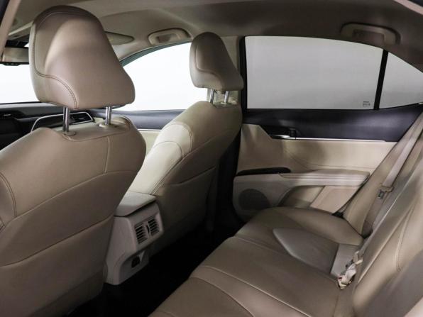 Toyota Camry VIII (XV70) с пробегом 2018 года, цена 2 350 000 рублей, 93730 км, седан, Автокод Объявления