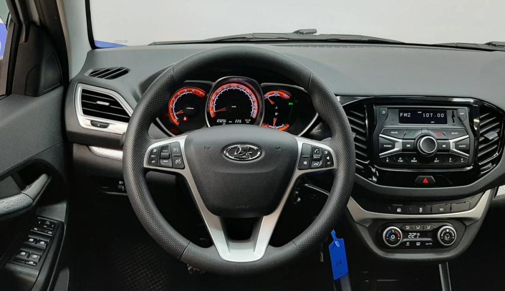 Lada (ВАЗ) Vesta I Москва  - изображение 14