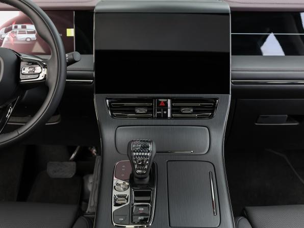 GAC M8 с пробегом 2026 года, цена 4 898 000 рублей, 6455 км, минивэн, Автокод Объявления