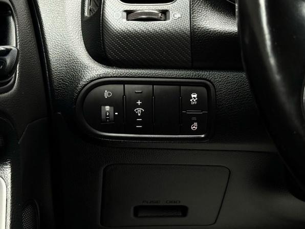 Kia Cerato III Рестайлинг (Classic) с пробегом 2017 года, цена 1 399 000 рублей, 88227 км, седан, Автокод Объявления