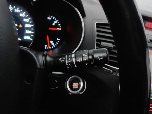 Kia Sorento II Рестайлинг с пробегом 2015 года, цена 1 748 000 рублей, 214500 км, внедорожник, Автокод Объявления