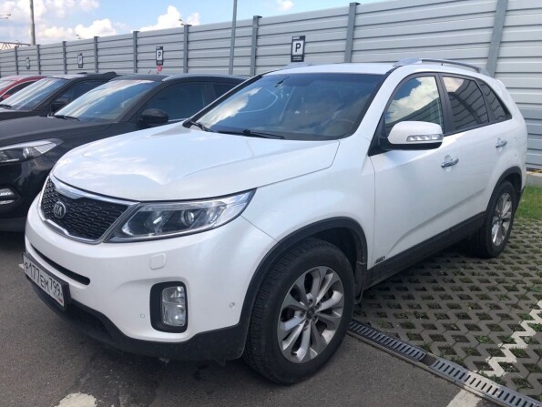 Kia Sorento 2018 Р±РµР»С‹Р№