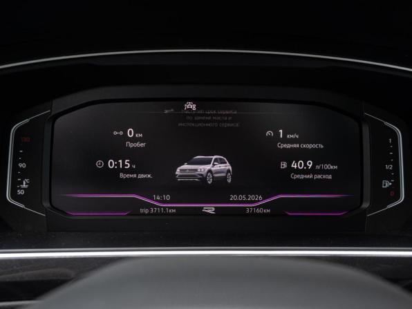 Volkswagen Tiguan II Рестайлинг с пробегом 2021 года, цена 3 650 000 рублей, 37160 км, внедорожник, Автокод Объявления