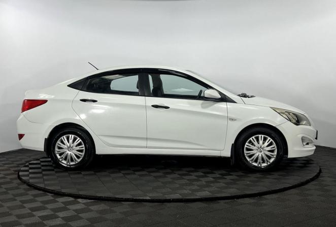 Hyundai Solaris I с пробегом 2014 года, цена 805 000 рублей, 126058 км, седан, Автокод Объявления