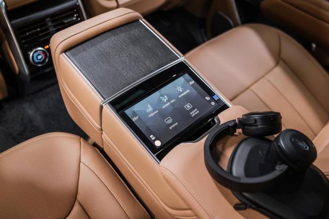 Новый Land Rover Range Rover V 2025 года, цена 23 490 000 рублей, внедорожник, Автокод Объявления