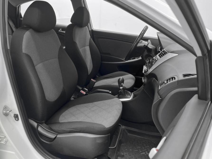 Hyundai Solaris I Ростов-на-Дону  - изображение 8