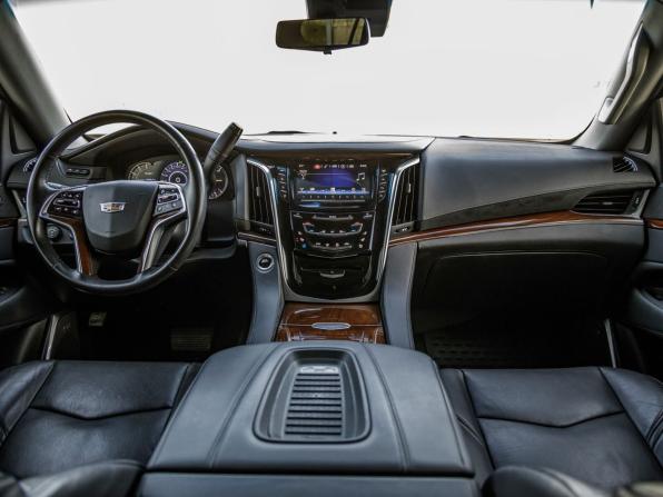 Cadillac Escalade IV с пробегом 2019 года, цена 5 578 000 рублей, 141606 км, внедорожник, Автокод Объявления