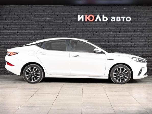 JAC J7 I с пробегом 2023 года, цена 1 050 000 рублей, 90335 км, хэтчбек, Автокод Объявления
