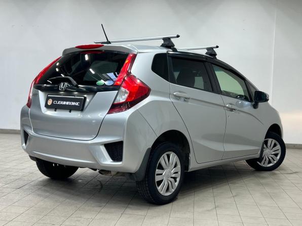 Honda Fit III с пробегом 2015 года, цена 1 060 000 рублей, 162576 км, хэтчбек, Автокод Объявления