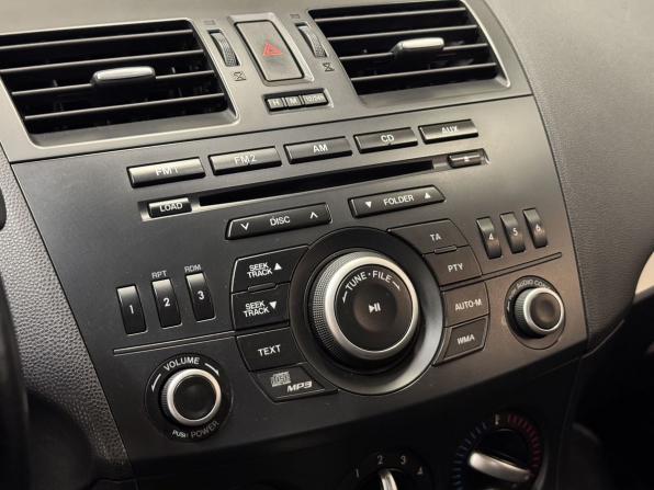 Mazda 3 II (BL) Рестайлинг с пробегом 2013 года, цена 740 000 рублей, 85992 км, седан, Автокод Объявления
