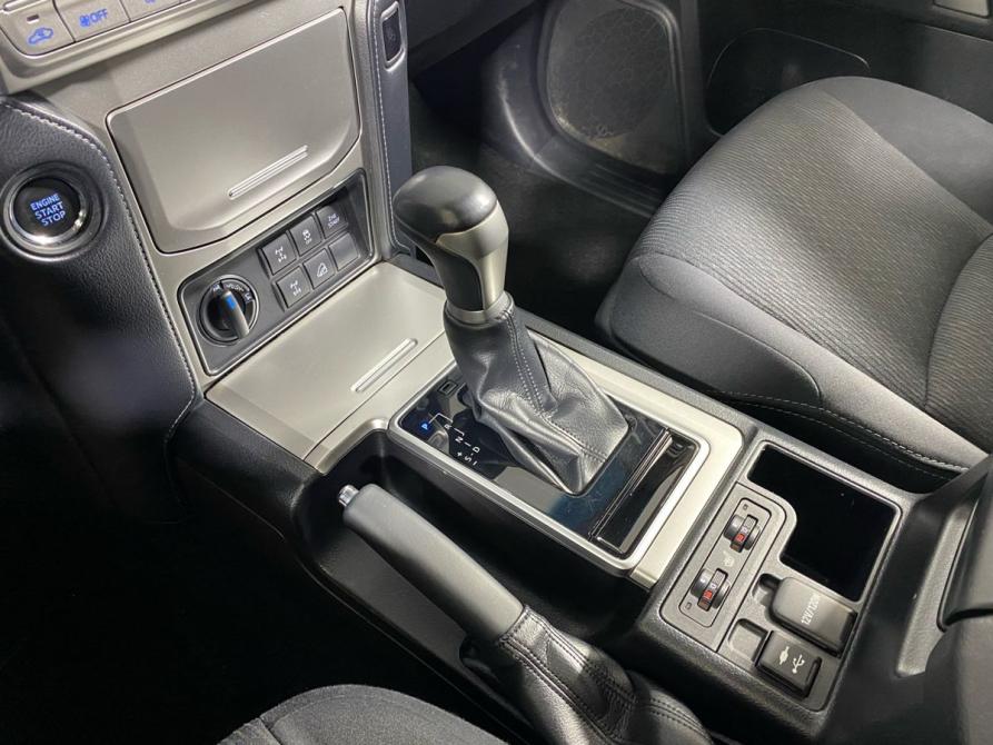 Toyota Land Cruiser Prado 150 Series Рестайлинг 2 Москва  - изображение 27