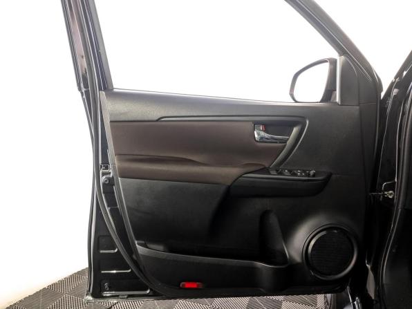 Toyota Fortuner II с пробегом 2019 года, цена 3 335 000 рублей, 76190 км, внедорожник, Автокод Объявления