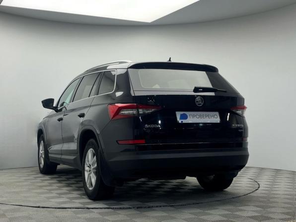 Skoda Kodiaq I с пробегом 2018 года, цена 2 669 000 рублей, 173914 км, внедорожник, Автокод Объявления