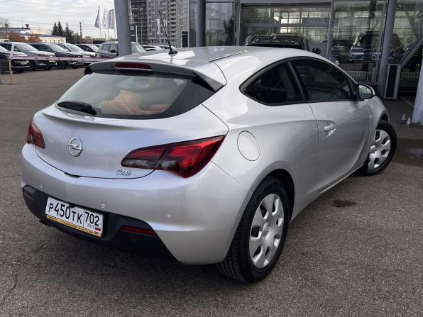 Opel Astra J Рестайлинг с пробегом 2012 года, цена 730 000 рублей, 128341 км, хэтчбек, Автокод Объявления