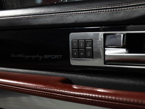 Land Rover Range Rover Sport I Рестайлинг с пробегом 2012 года, цена 1 999 900 рублей, 207194 км, внедорожник, Автокод Объявления