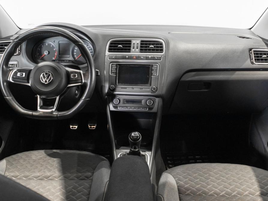 Volkswagen Polo V Рестайлинг Казань  - изображение 6