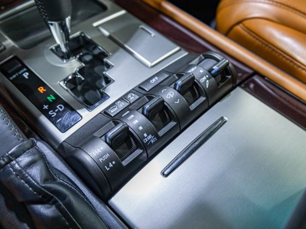 Lexus LX III с пробегом 2012 года, цена 4 099 000 рублей, 124401 км, внедорожник, Автокод Объявления