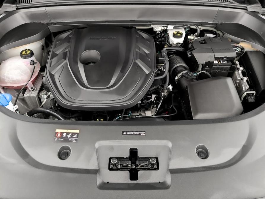 Geely Monjaro I Москва  - изображение 9