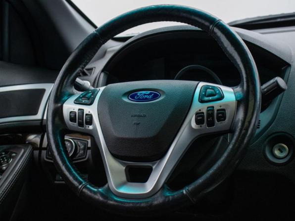 Ford Explorer V с пробегом 2013 года, цена 1 920 000 рублей, 101888 км, внедорожник, Автокод Объявления