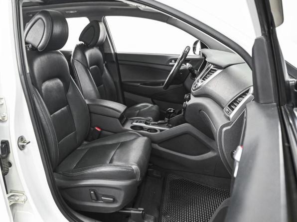 Hyundai Tucson III с пробегом 2016 года, цена 2 079 000 рублей, 192418 км, внедорожник, Автокод Объявления