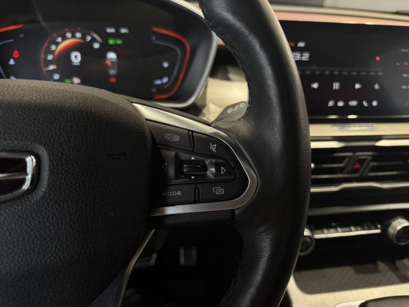Geely Coolray I с пробегом 2022 года, цена 1 980 000 рублей, 57000 км, внедорожник, Автокод Объявления
