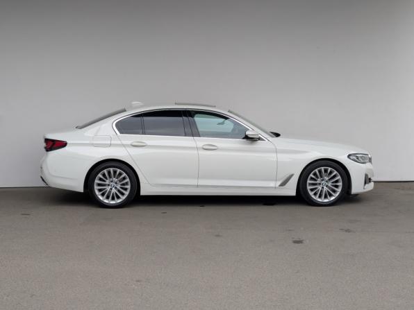 BMW 5 серии VII (G30/G31/G38) Рестайлинг с пробегом 2022 года, цена 5 200 000 рублей, 69342 км, седан, Автокод Объявления