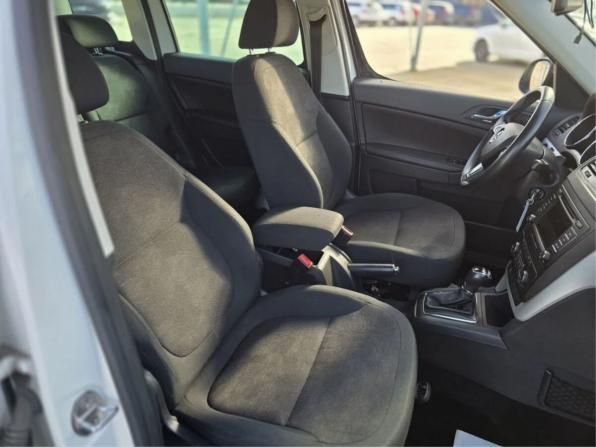 Skoda Yeti I Рестайлинг с пробегом 2014 года, цена 816 200 рублей, 182316 км, внедорожник, Автокод Объявления