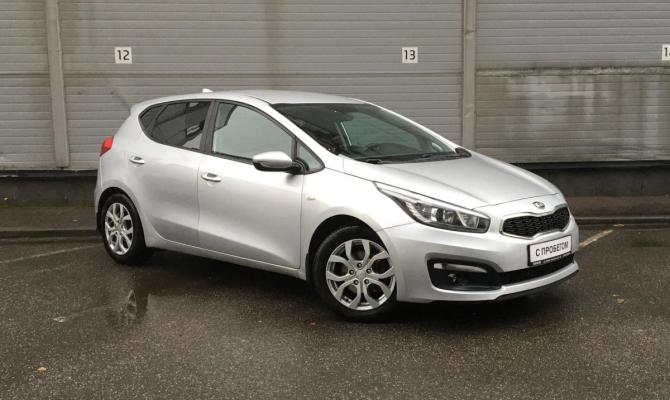 Kia Ceed II Рестайлинг с пробегом 2017 года, цена 1 029 000 рублей, 139459 км, хэтчбек, Автокод Объявления