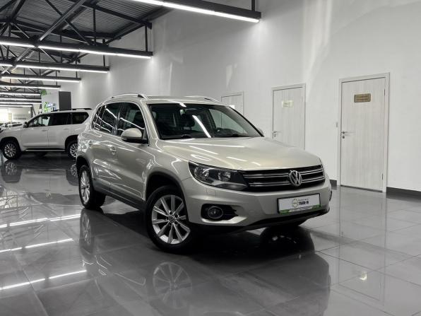 Volkswagen Tiguan I Рестайлинг с пробегом 2012 года, цена 1 375 000 рублей, 218961 км, внедорожник, Автокод Объявления