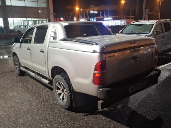 Toyota Hilux VII Рестайлинг с пробегом 2012 года, цена 1 645 000 рублей, 239549 км, offers.body_type.unknown, Автокод Объявления