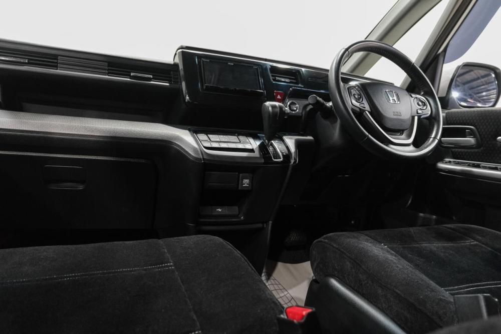 Honda Stepwgn V Рестайлинг Новокузнецк  - изображение 21