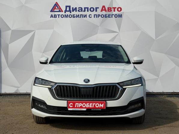Skoda Octavia III (A7) Рестайлинг с пробегом 2021 года, цена 1 980 000 рублей, 112100 км, лифтбек, Автокод Объявления