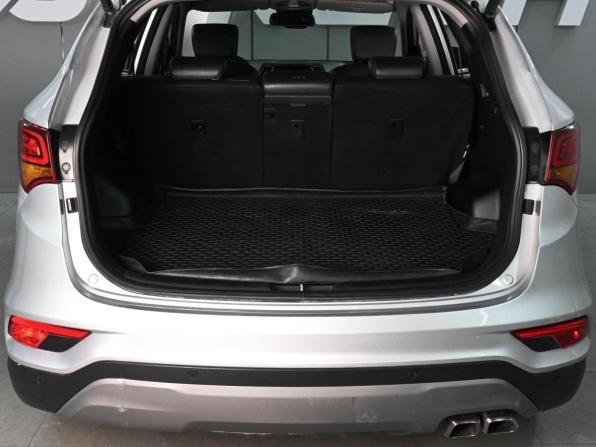 Hyundai Santa Fe III Рестайлинг с пробегом 2017 года, цена 1 839 000 рублей, 149624 км, внедорожник, Автокод Объявления