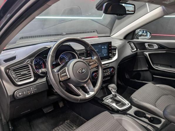 Kia Ceed III с пробегом 2020 года, цена 2 190 000 рублей, 30100 км, хэтчбек, Автокод Объявления