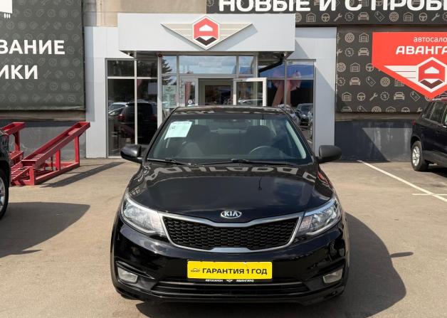 Kia Rio III Рестайлинг с пробегом 2015 года, цена 950 000 рублей, 145000 км, седан, Автокод Объявления