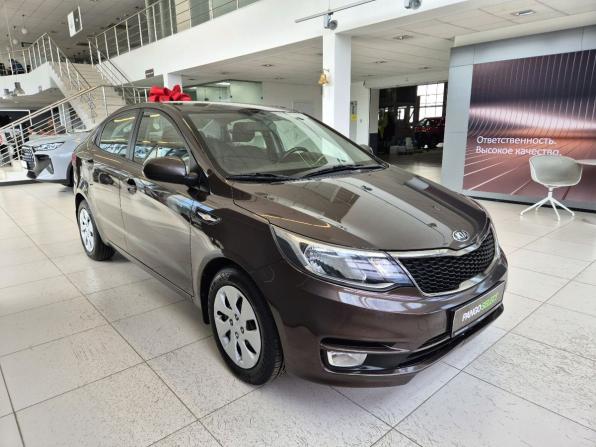Kia Rio III Рестайлинг с пробегом 2017 года, цена 1 149 000 рублей, 108945 км, седан, Автокод Объявления