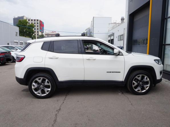 Jeep Compass II с пробегом 2018 года, цена 1 830 000 рублей, 135090 км, внедорожник, Автокод Объявления