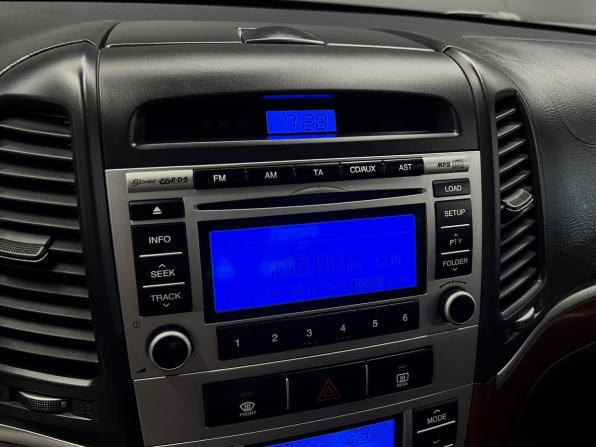Hyundai Santa Fe II с пробегом 2008 года, цена 1 095 000 рублей, 205116 км, внедорожник, Автокод Объявления