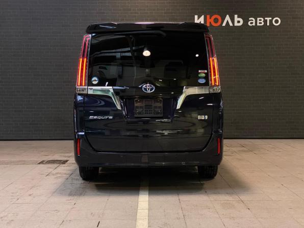 Toyota Esquire I Рестайлинг с пробегом 2019 года, цена 2 690 000 рублей, 97132 км, минивэн, Автокод Объявления