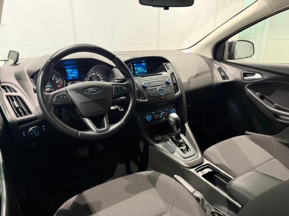 Ford Focus III Рестайлинг с пробегом 2015 года, цена 1 180 000 рублей, 71650 км, хэтчбек, Автокод Объявления